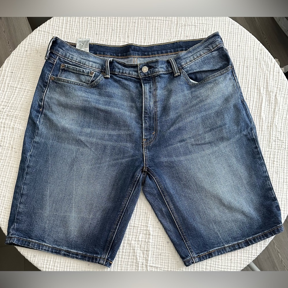 Vintage Y2K Levi's 541 High Waisted Relaxed Fit Mom Dad Denim Jean Sz 40 Shorts